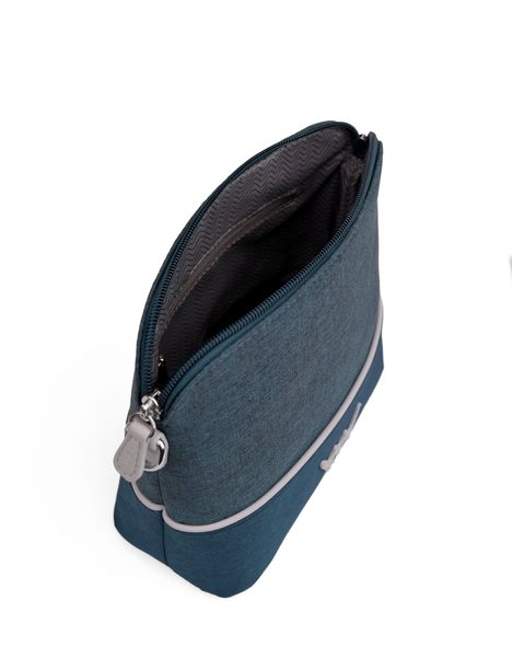 Cara Canva Blue