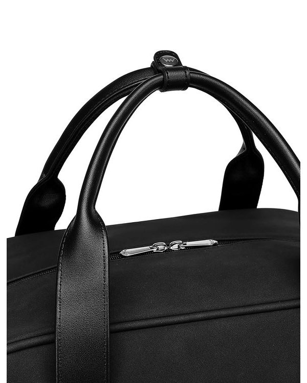 Saimi Black