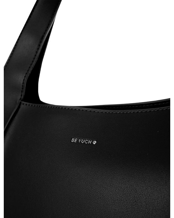 Calyste Black