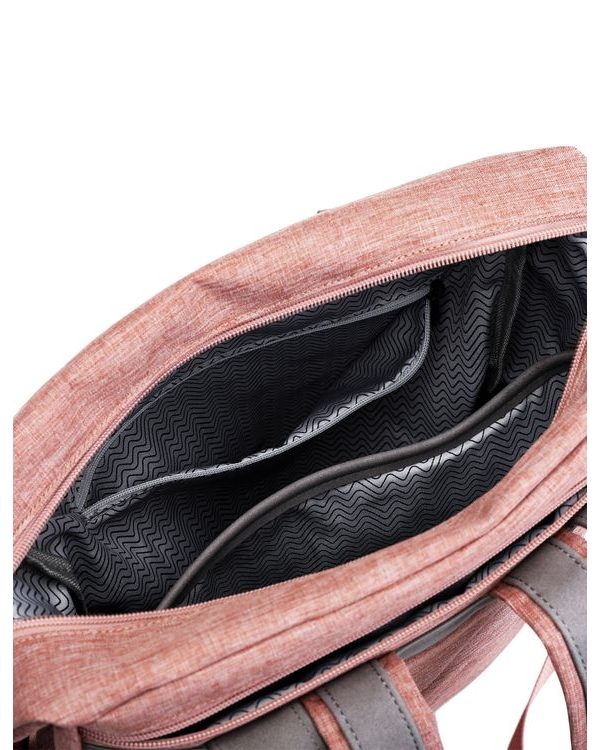Lien Pink