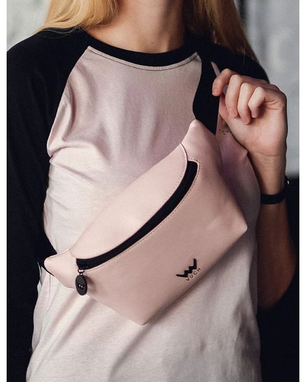 Leonora Pink