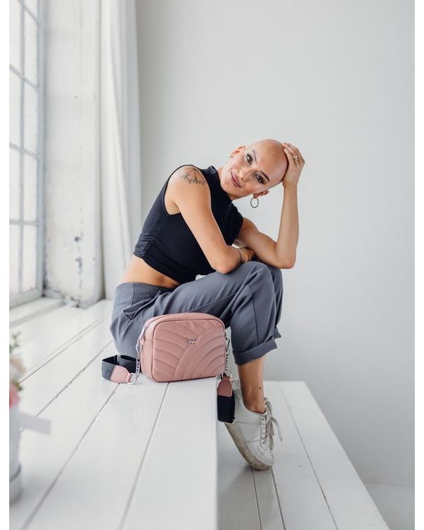 Nelly Pink