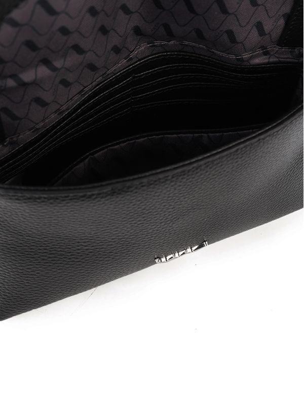 Leyra Black