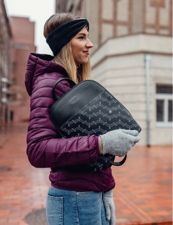 Filipa Monogram Black