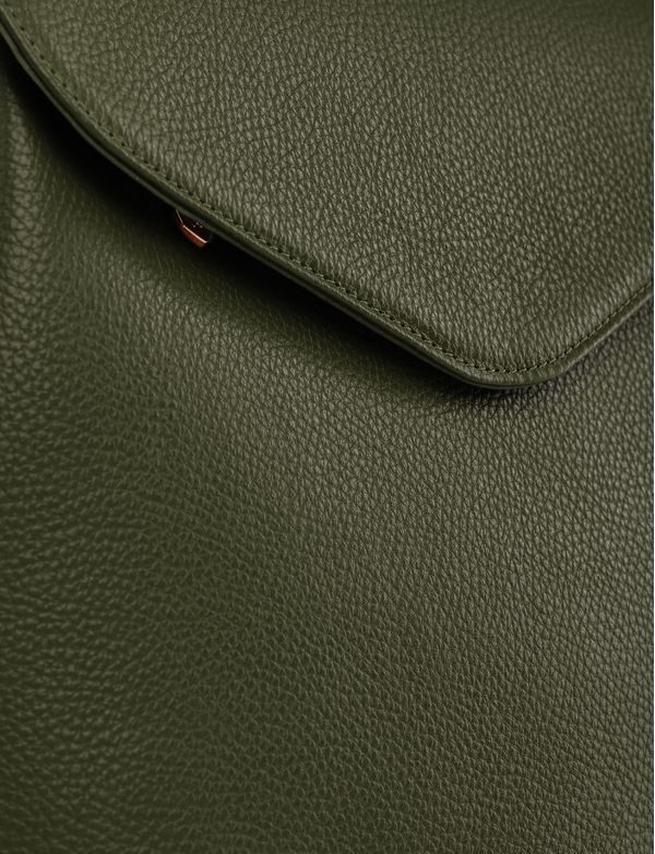 Joanna Grace Olive