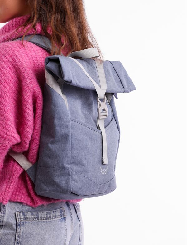 Veerle Light Blue