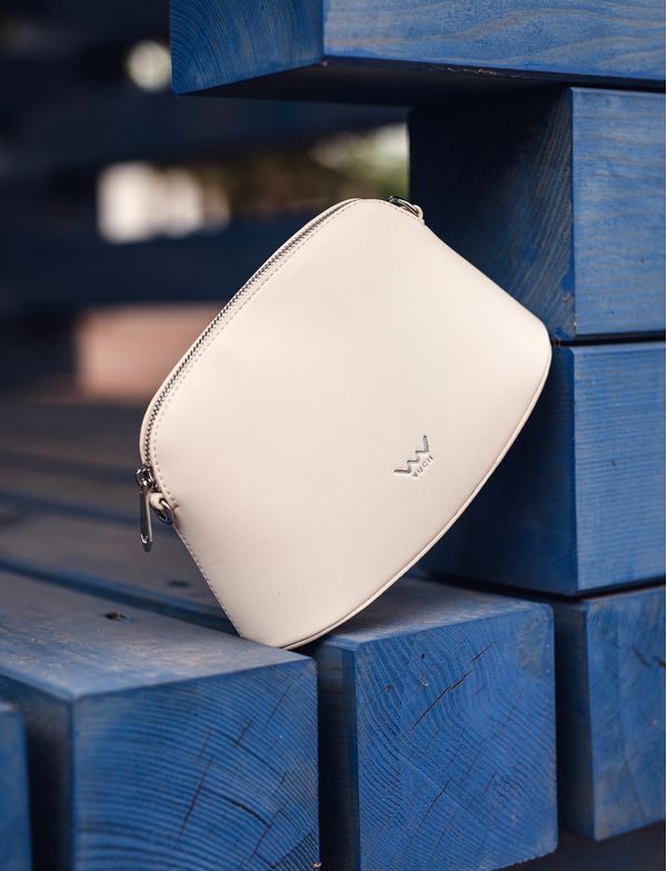 Cara Arco Creme