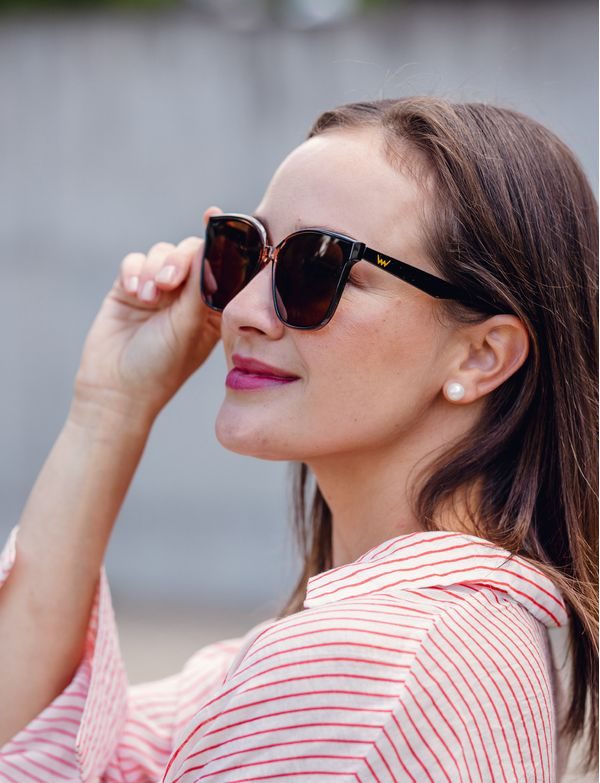 Trisha Vertical Brown