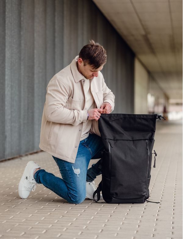 Tayte Small Men Black