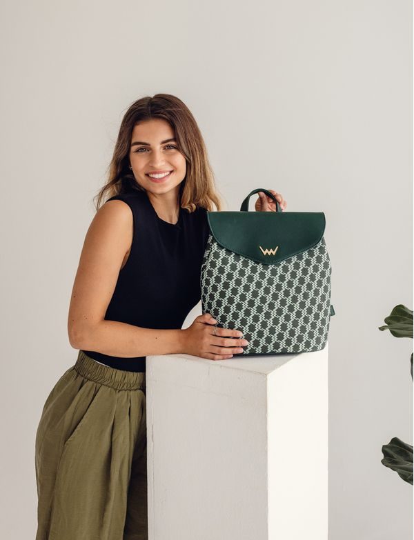 Linton MN Dark Green