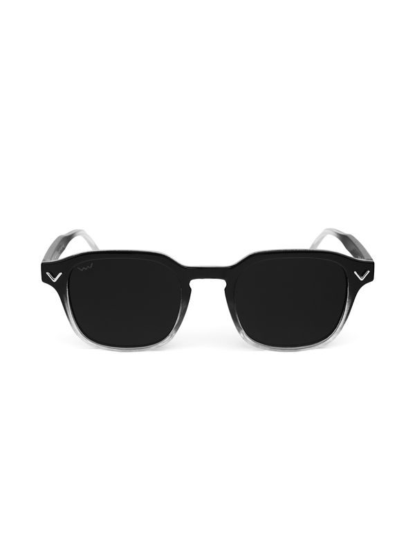 Elea V Black