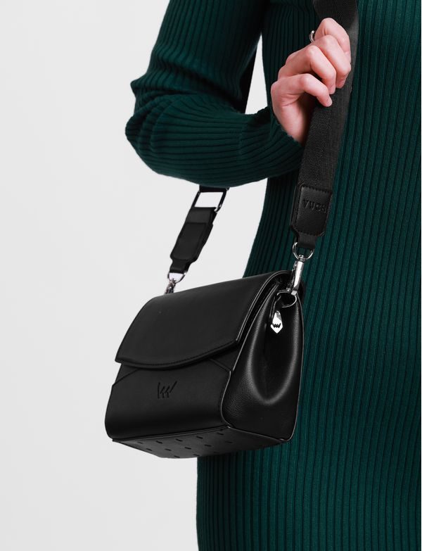 Danita Mini Black