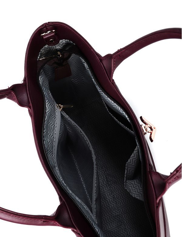 Christel Divide Wine