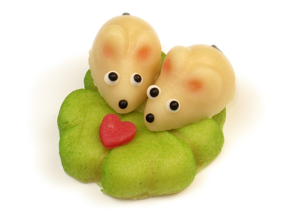 Dvě myšky na listu - marcipánová figurka na dort - Frischmann