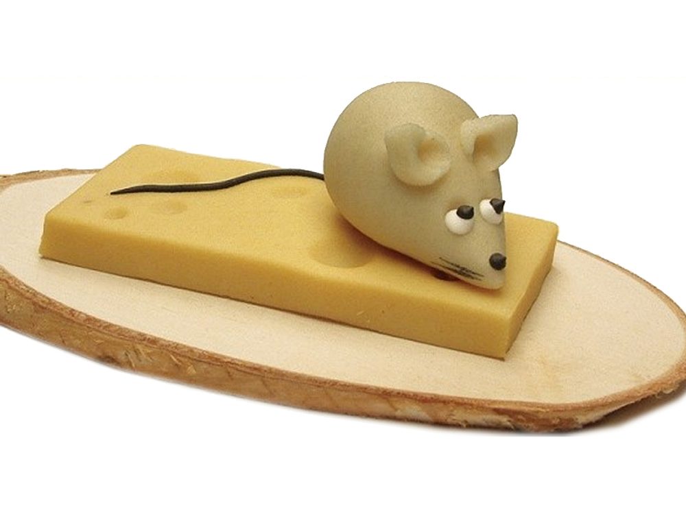 Myš na plátku sýra - marcipánová figurka na dort - Frischmann