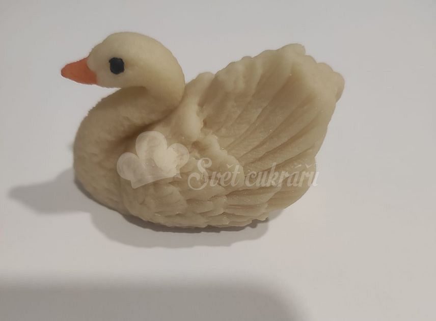 World of Confectioners - Swan with a crown - marzipan cake topper -  Frischmann - Marzipan figurines - Marzipan, Raw materials