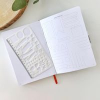 BULLET JOURNAL WITH DOTS BY TEREZA FLORIANOVA