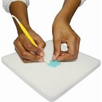 MODELOVACÍ  HOUBIČKA BÍLÁ