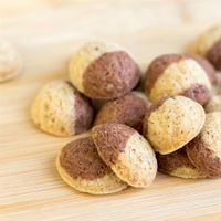 FORMA NA PEČENÍ OŘECHY