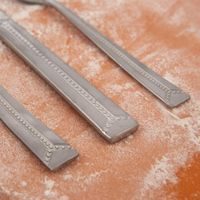 BRIGHT 24-PIECE CUTLERY SET