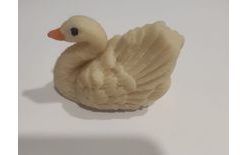 Swan with a crown - marzipan cake topper