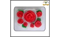 Rose Cake Decorating Set – Red Airbrushed Roses