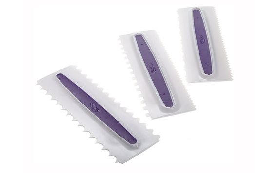 SET OF 3 PC. OF DECORATIVE SERRATED SIDE SCRAPERS