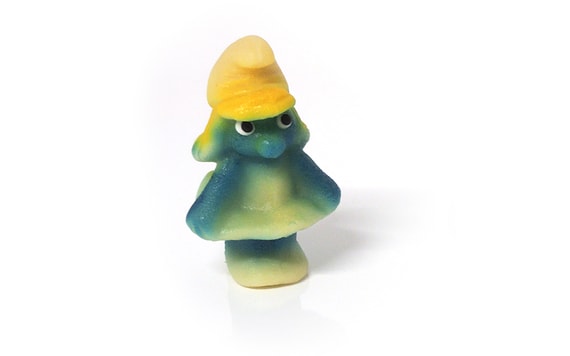 SMURFETTE - MARZIPAN CAKE TOPPER