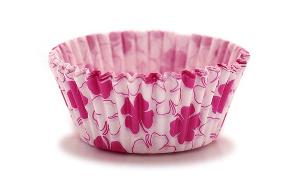 CONFECTIONERY PAPER CASES 50 X 30 MM (150 PC.) -  PINK FOUR-CLOVER LEAVES