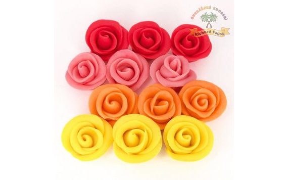 NAGY TORTARÓZSÁK – MIX