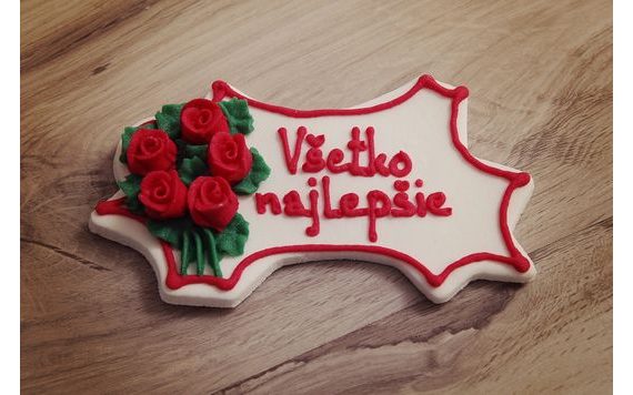 CUKROVÁ TABUĽKA S NÁPISOM „VŠETKO NAJLEPŠIE“
