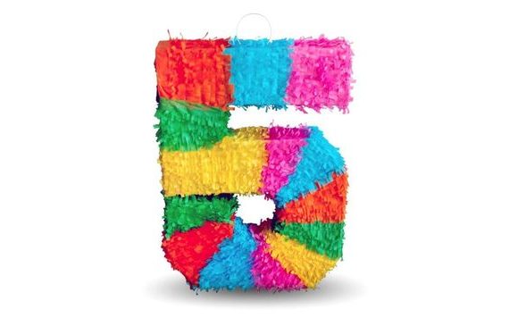 PIÑATA NUMBER " 5 " COLOURED - BREAKABLE, 50X35X7,5 CM