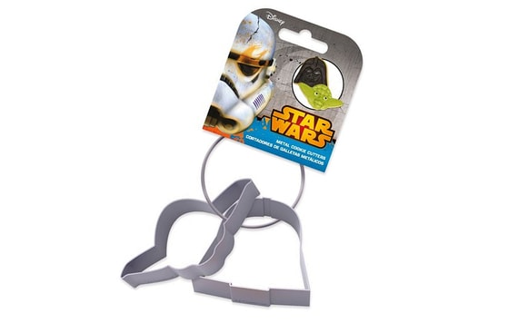 STOR METAL COOKIE CUTTERS STAR WARS SET - 2  PCS