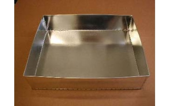 CAKE TIN RECTANGLE MIDDLE SIZE