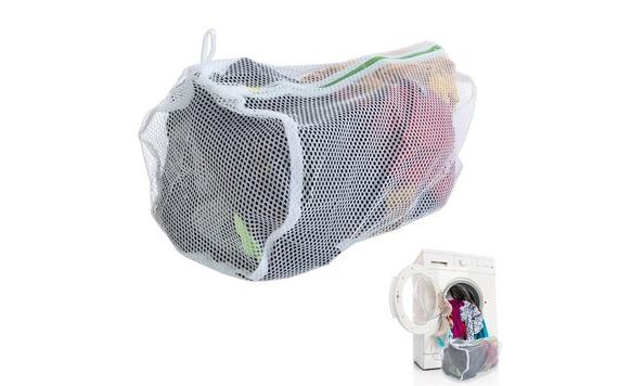 LAUNDRY BAG WITH ZIP