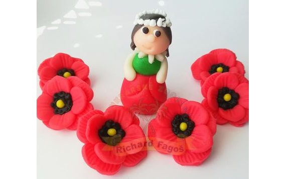 PŘÍLEŽITOSTNÁ POSTAVIČKA MAKOVÁ PANENKA