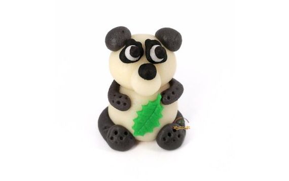 PRÍLEŽITOSTNÁ FIGÚRKA PANDA 30 G