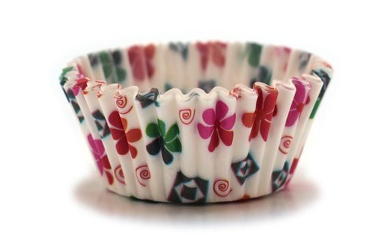 CONFECTIONERY PAPER CASES 50 X 30 MM (150 PC.) - FLOWERS WITH CUBES