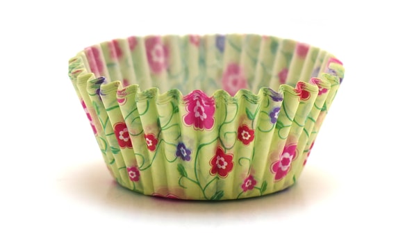 CONFECTIONERY PAPER CASES 50 X 30 MM (150 PC.) - FLOWERS WITH LEAVES