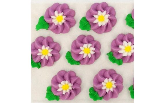 CUKROVÉ DEKORACE VELKÉ KVĚTY NA PLATÍČKU 3