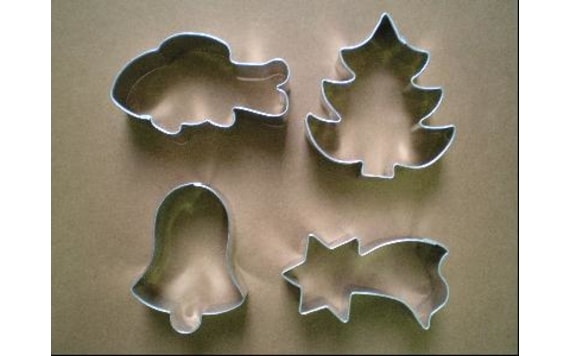 SET OF DOUGH CUTTERS - CHRISTMAS SMALL