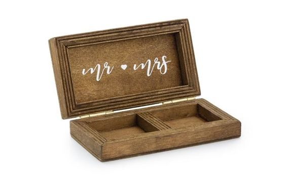 WOODEN RING BOX FOR WEDDING BANDS 10 X 5.5 CM