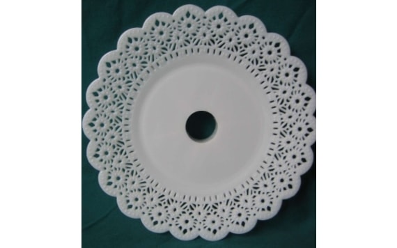 TRAY WITH CENTRE HOLE, DIAMETER 25