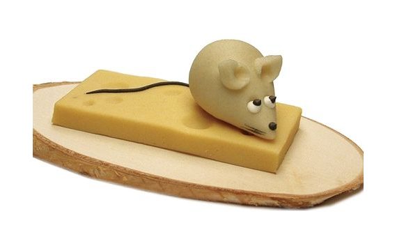 MOUSE ON A SLICE OF CHEESE - MARZIPAN CAKE TOPPER