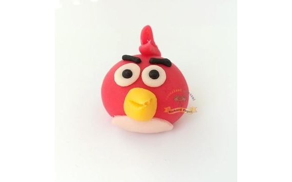 MODELOVANÁ FIGÚRKA 2 – ČERVENÝ VTÁK