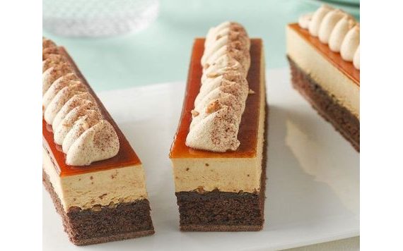 FOND – ZTUŽOVAČ SMETANY A KRÉMU LÍSKOVÝ OŘÍŠEK 250 G