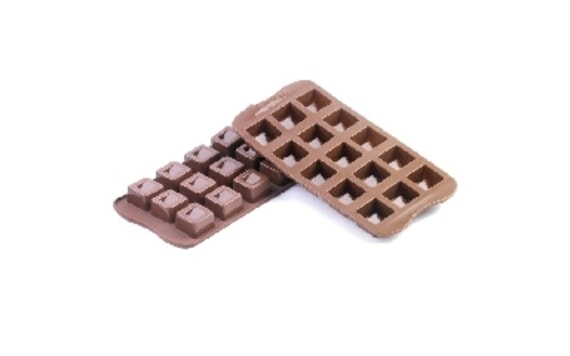 CHOCOLATE MOULDS ON A SHEET - CUBO