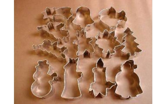 SET OF DOUGH CUTTERS - CHRISTMAS