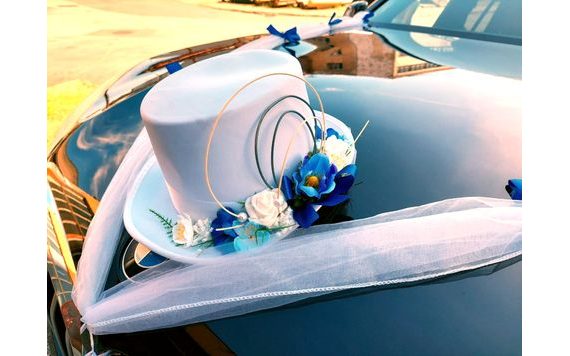 WEDDING DECORATION FOR 2 CARS - TOP HAT AND HEART - BLUE-WHITE - 2ND QUALITY (USED)