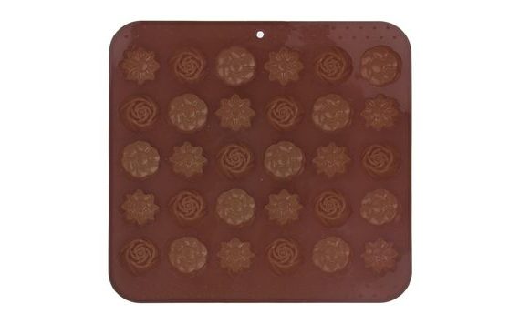 FORMA NA PEČENIE A PRALINKY V TVARE KVETOV